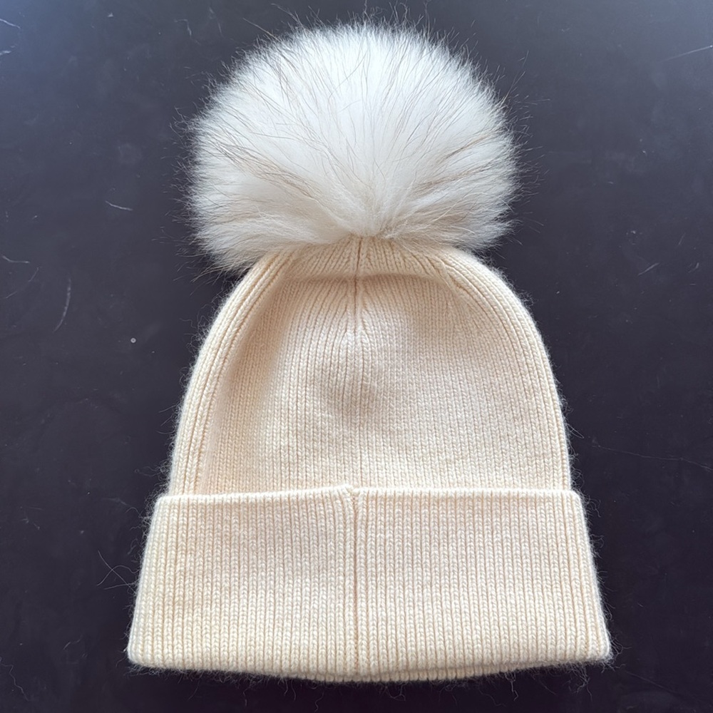 Chic Cream Beanie with Pom Pom - Picture 2 of 3